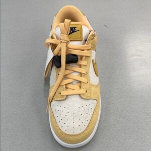 Nike Men's Gold and White Sneakers